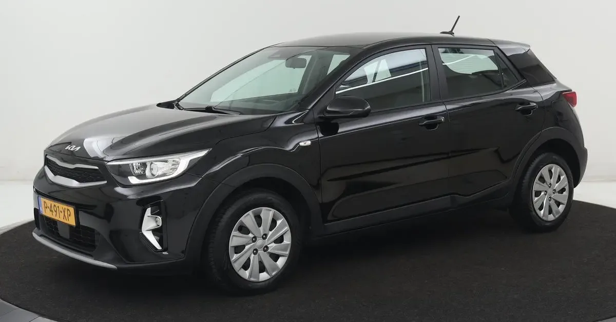 Kia Stonic (2022) — foto 1