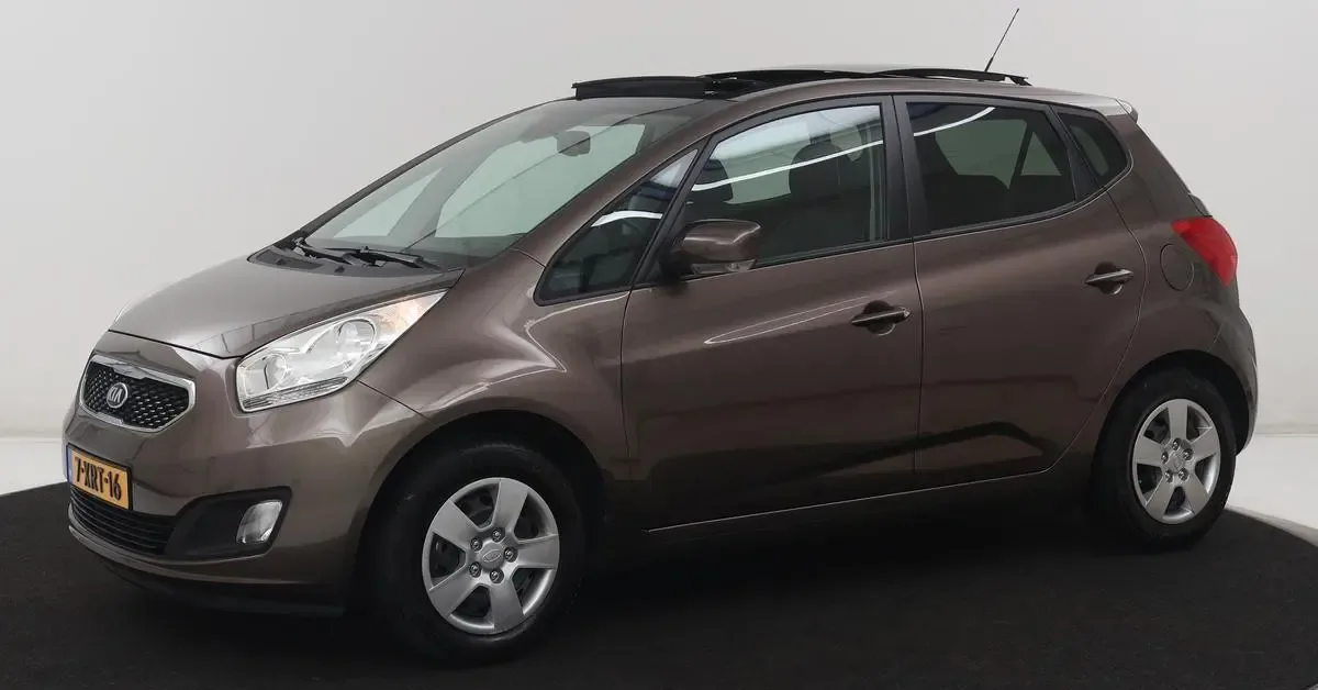 Kia Venga (2014) — foto 1