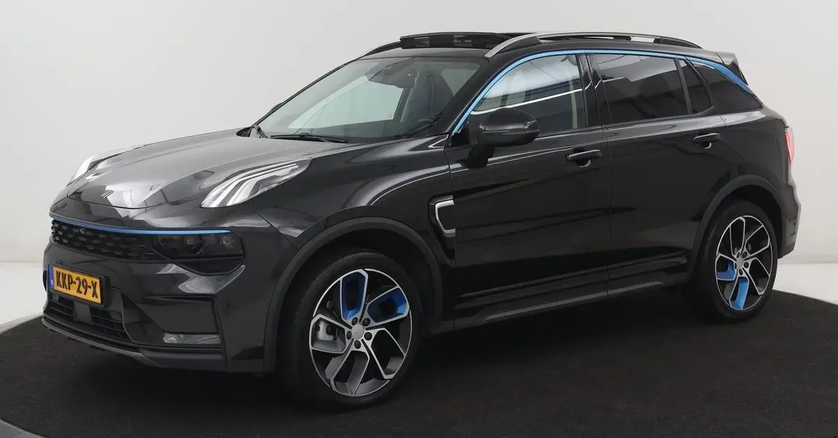 Lynk & Co 01 (2023) — foto 1