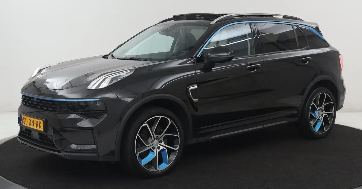 Lynk & Co 01 (2023) — foto 1