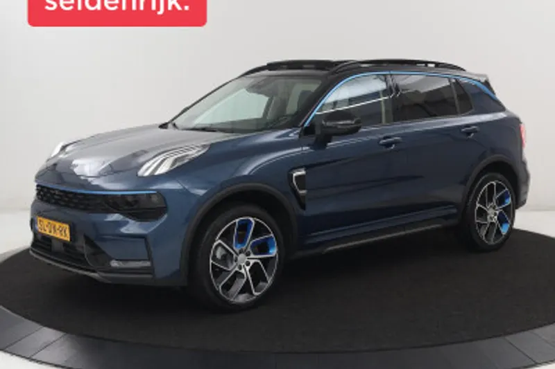 Lynk & Co 01 (2022)