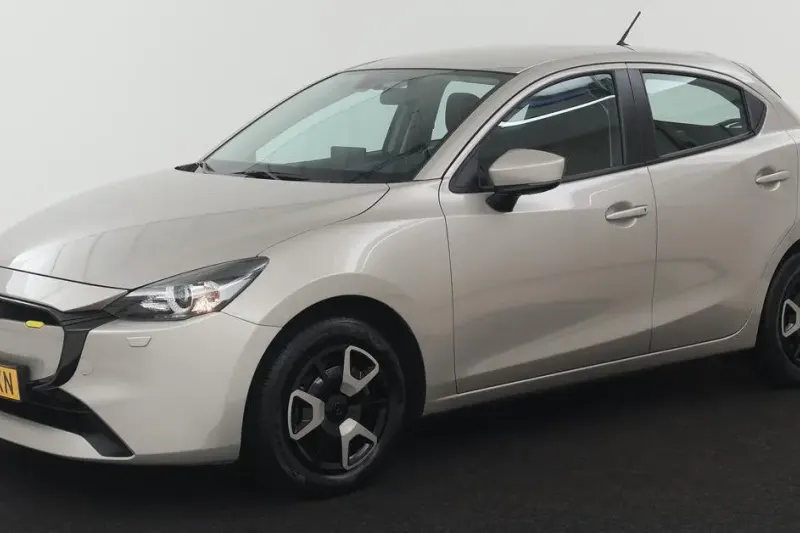 Mazda 2 (2023)