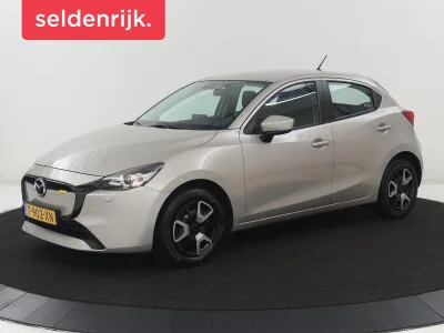 Mazda 2 (2023) — foto 1