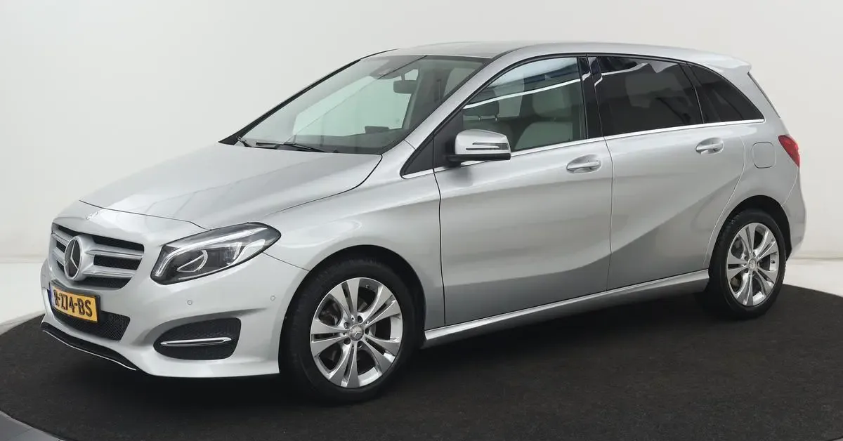 Mercedes-Benz B-Klasse (2015) — foto 1