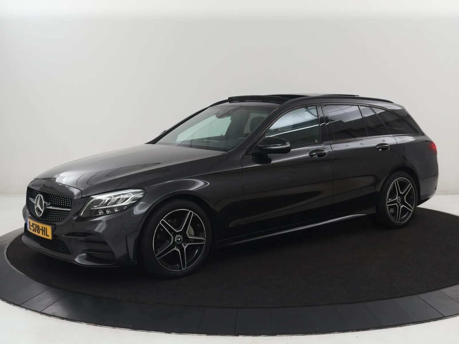 Mercedes-Benz C-Klasse (2021) — foto 1