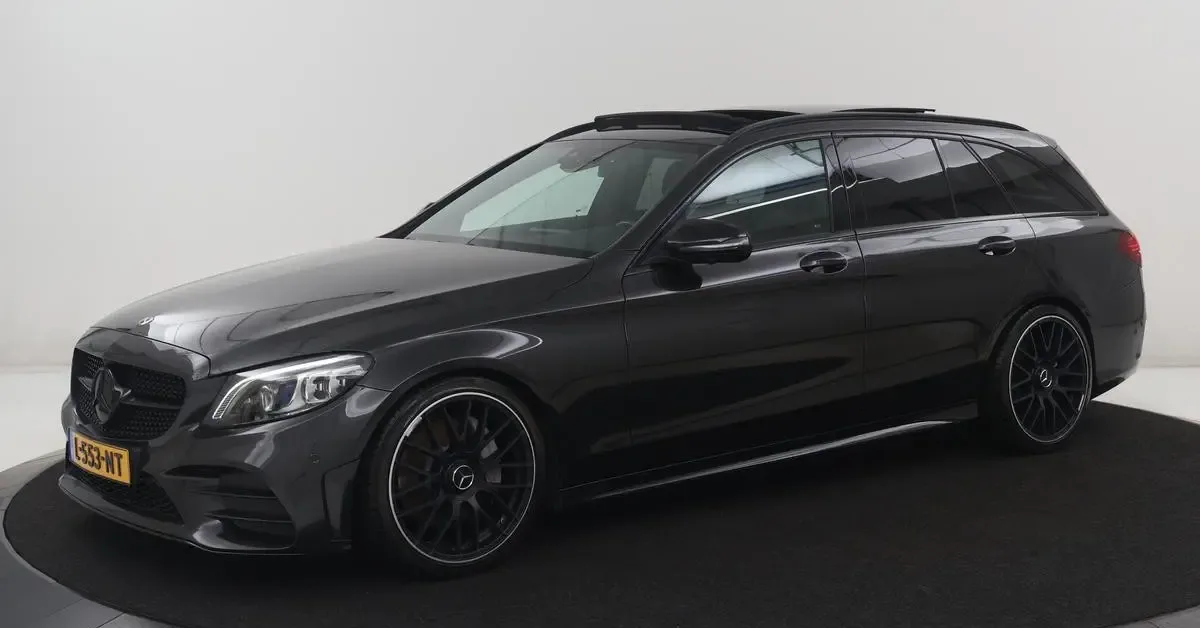 Mercedes-Benz C-Klasse (2021) — foto 1