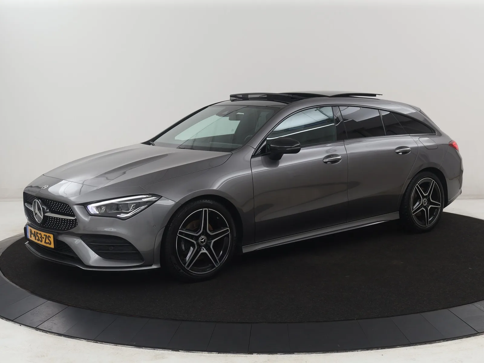 Mercedes-Benz CLA-Klasse (2022) — foto 1