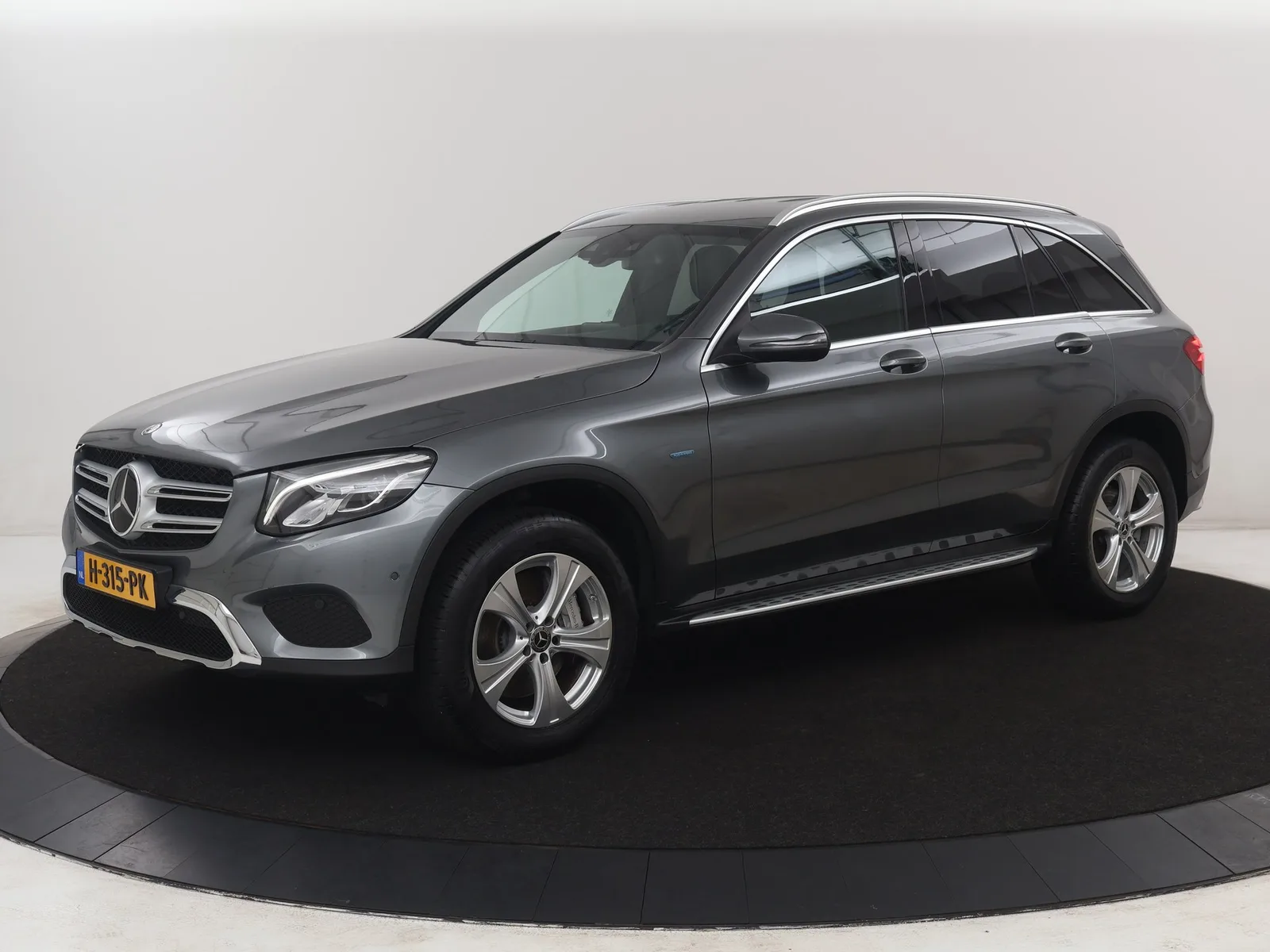 Mercedes-Benz GLC-Klasse (2017) — foto 1