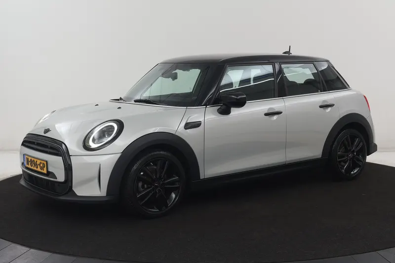 MINI Cooper (2021)