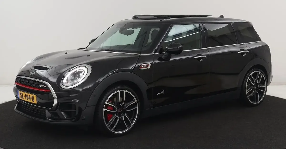 MINI Clubman (2018) — foto 1