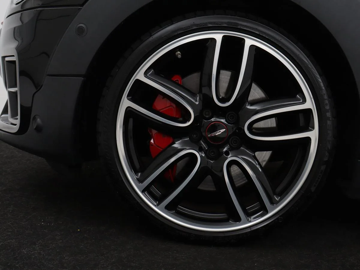 MINI Clubman (2018) — foto 1