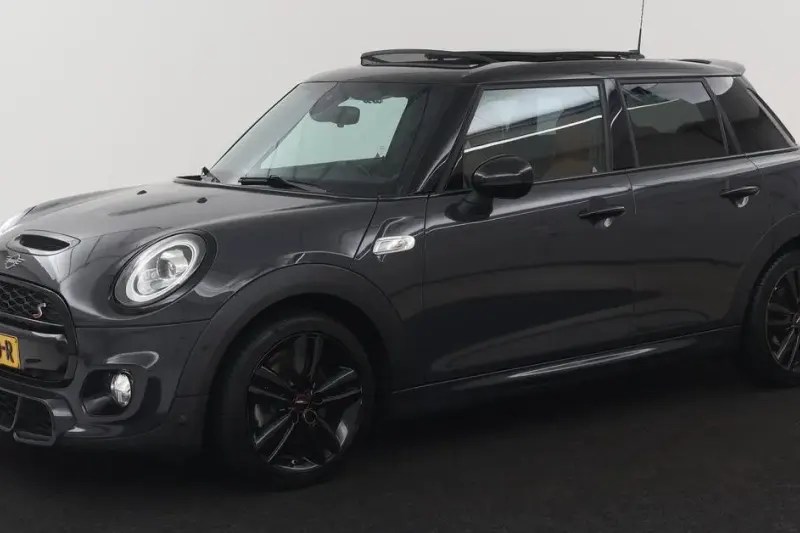 MINI Cooper (2019)