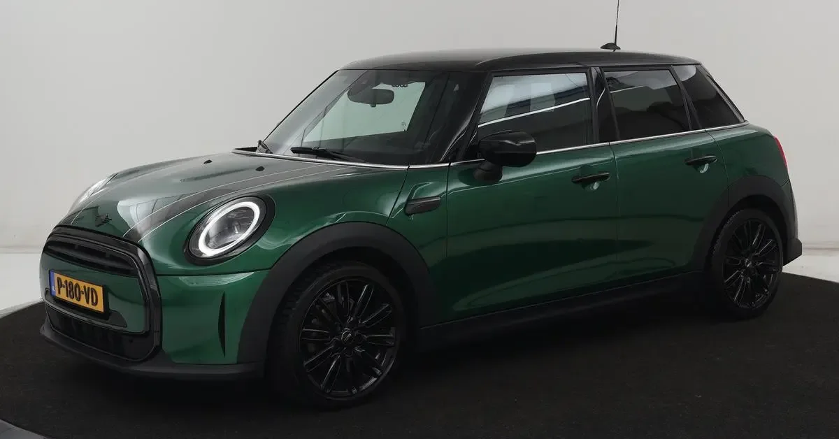 MINI Cooper (2022) — foto 1