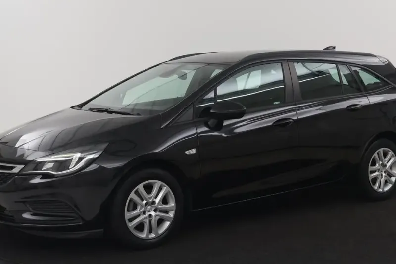 Opel Astra (2018)