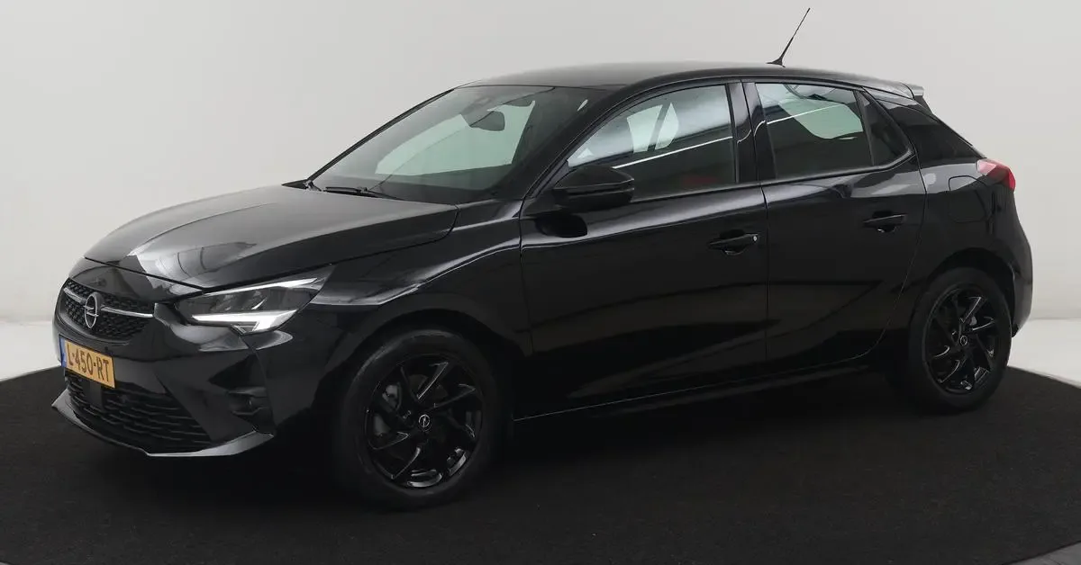 Opel Corsa (2021) — foto 1