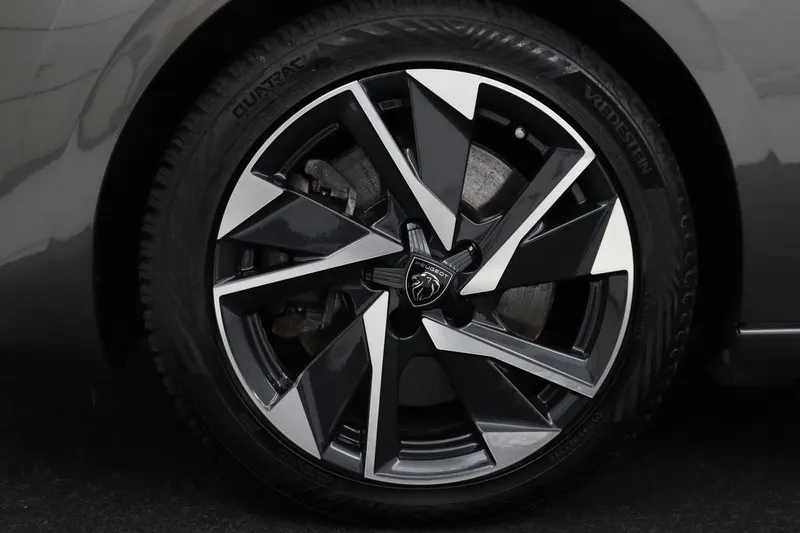 Peugeot 308 (2023)