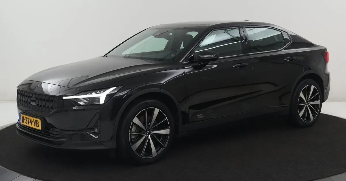 Polestar 2 (2021) — foto 1