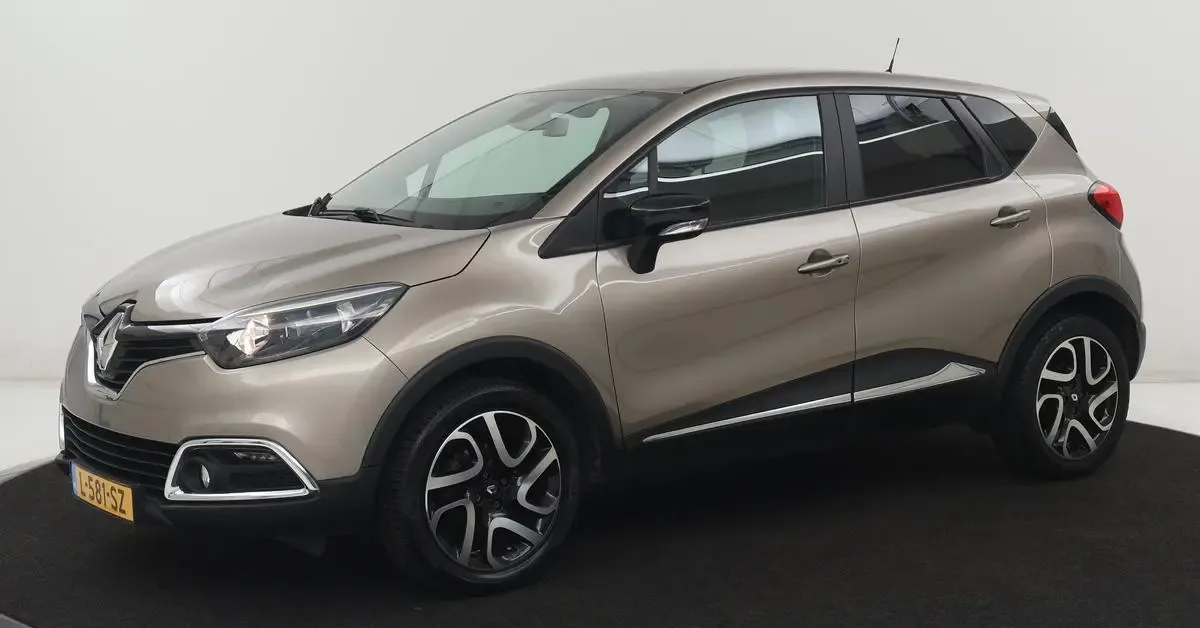 Renault Captur (2016) — foto 1