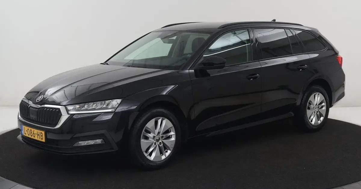 Škoda Octavia (2021) — foto 1