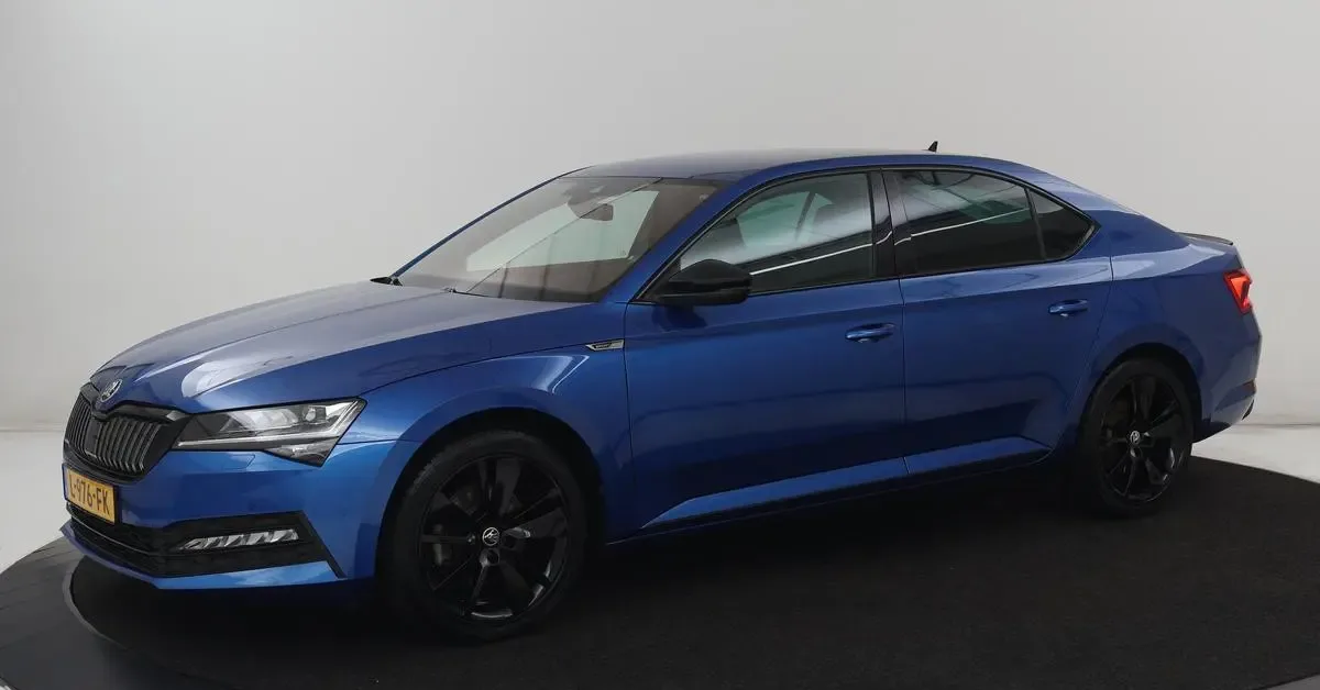 Škoda Superb (2021) — foto 1