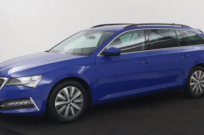 Škoda Superb (2021)