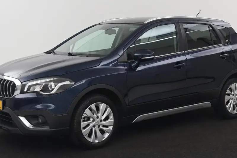 Suzuki S-Cross (2020)