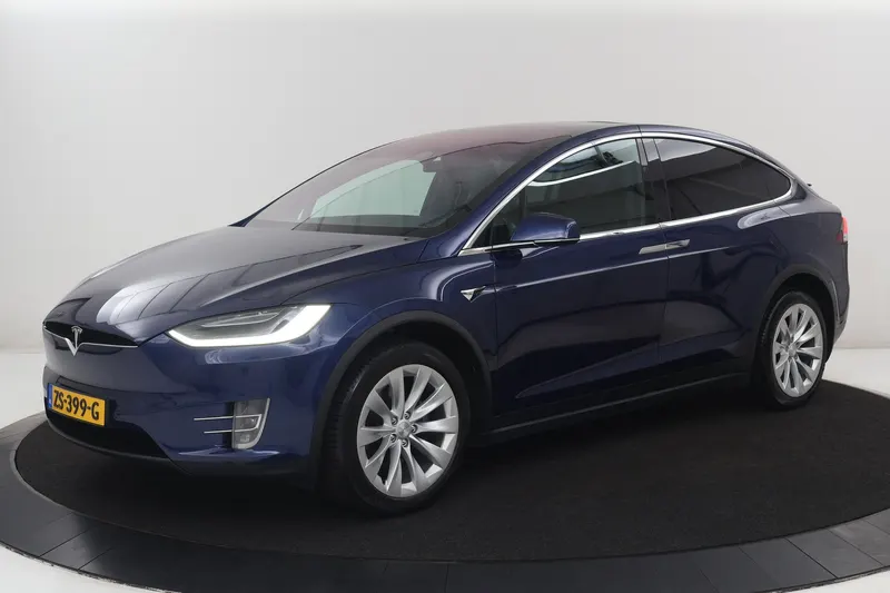 Tesla Model X (2019)