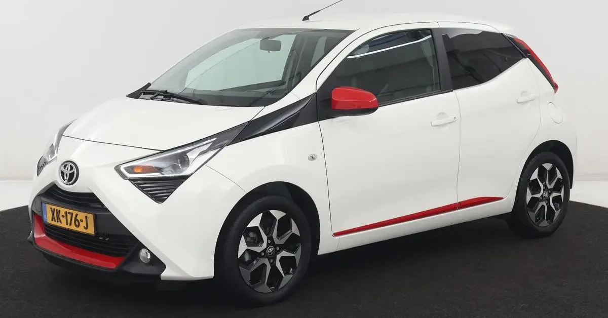 Toyota Aygo (2019) — foto 1