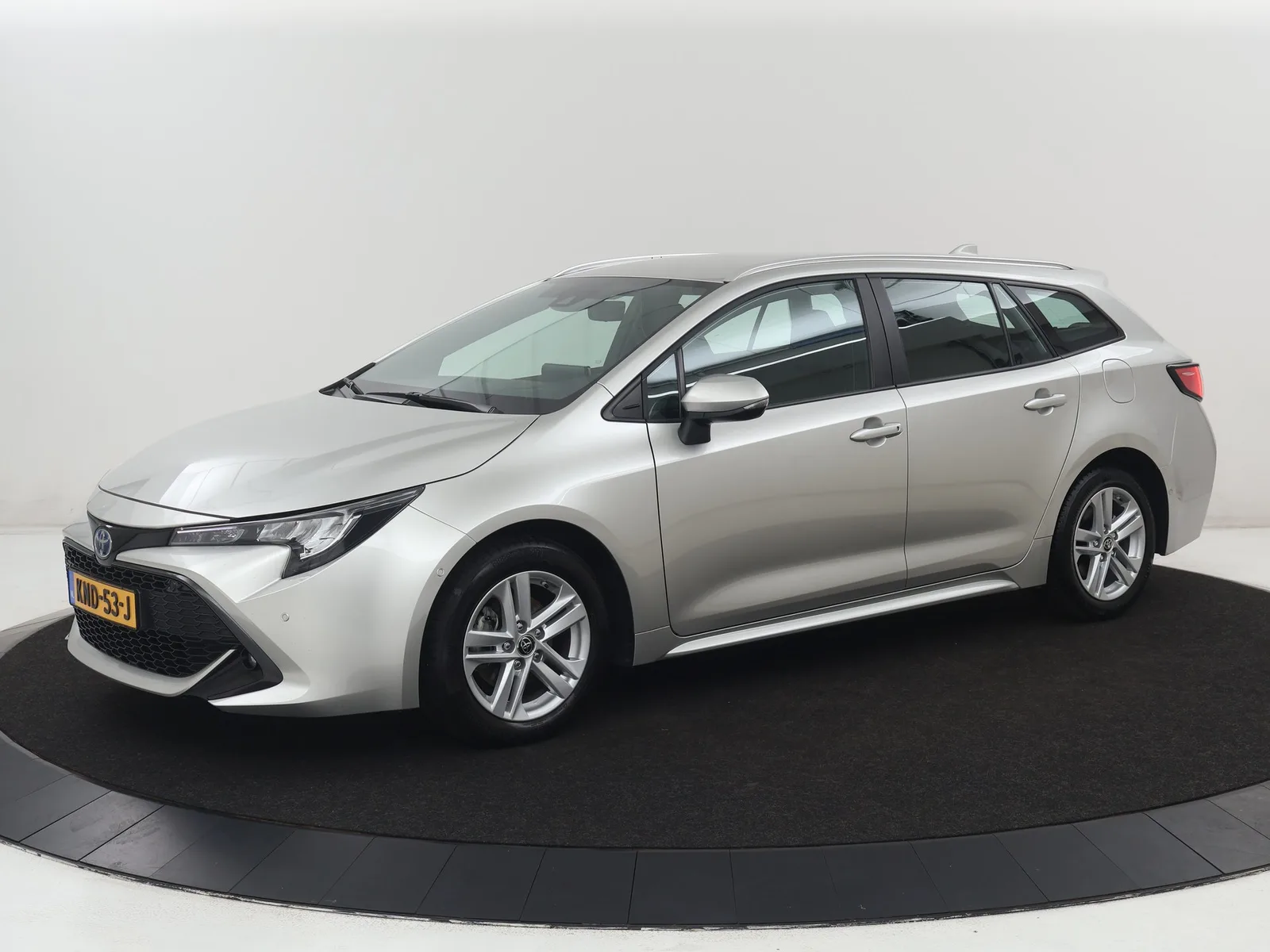Toyota Corolla (2022) — foto 1