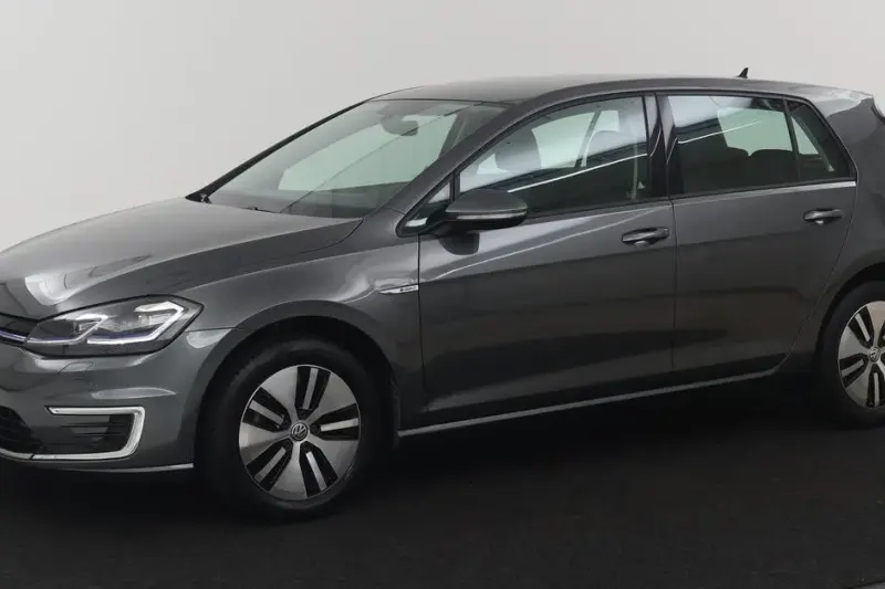 Volkswagen E-Golf (2019)
