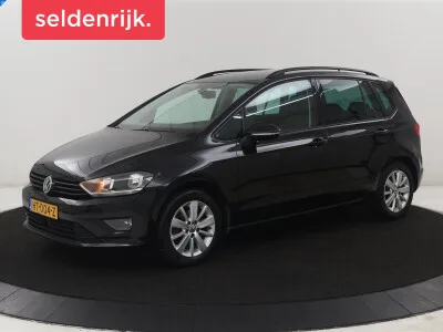 Volkswagen Golf Sportsvan (2015) — foto 1
