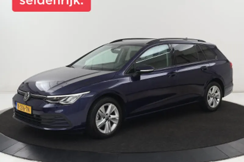 Volkswagen Golf (2021)