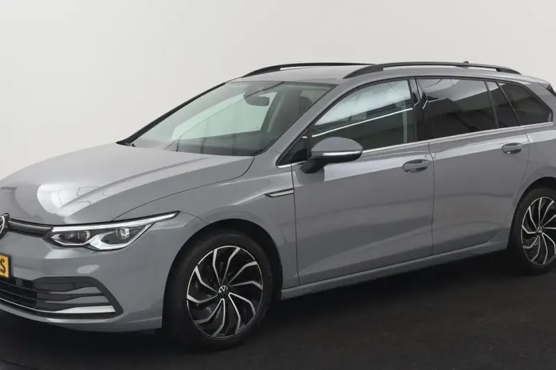 Volkswagen Golf (2021)