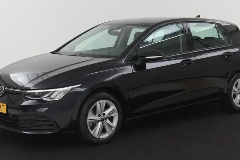 Volkswagen Golf (2022)