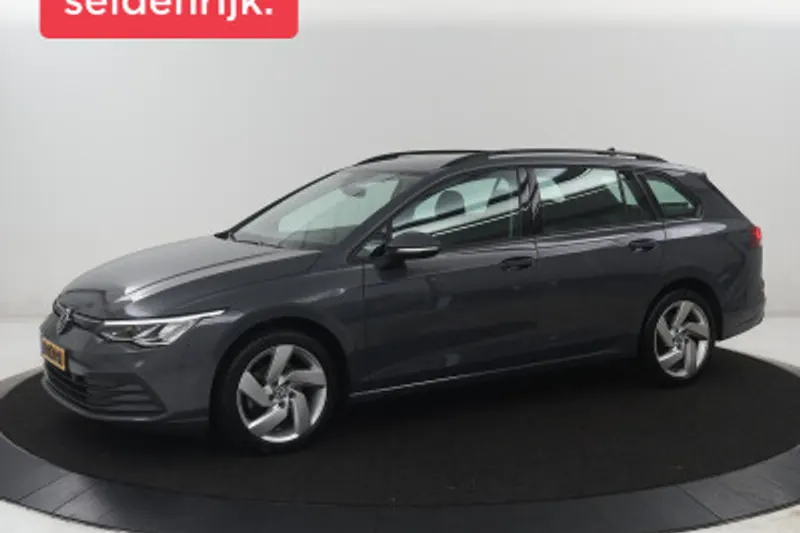 Volkswagen Golf (2021)