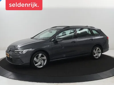 Volkswagen Golf (2021) — foto 1