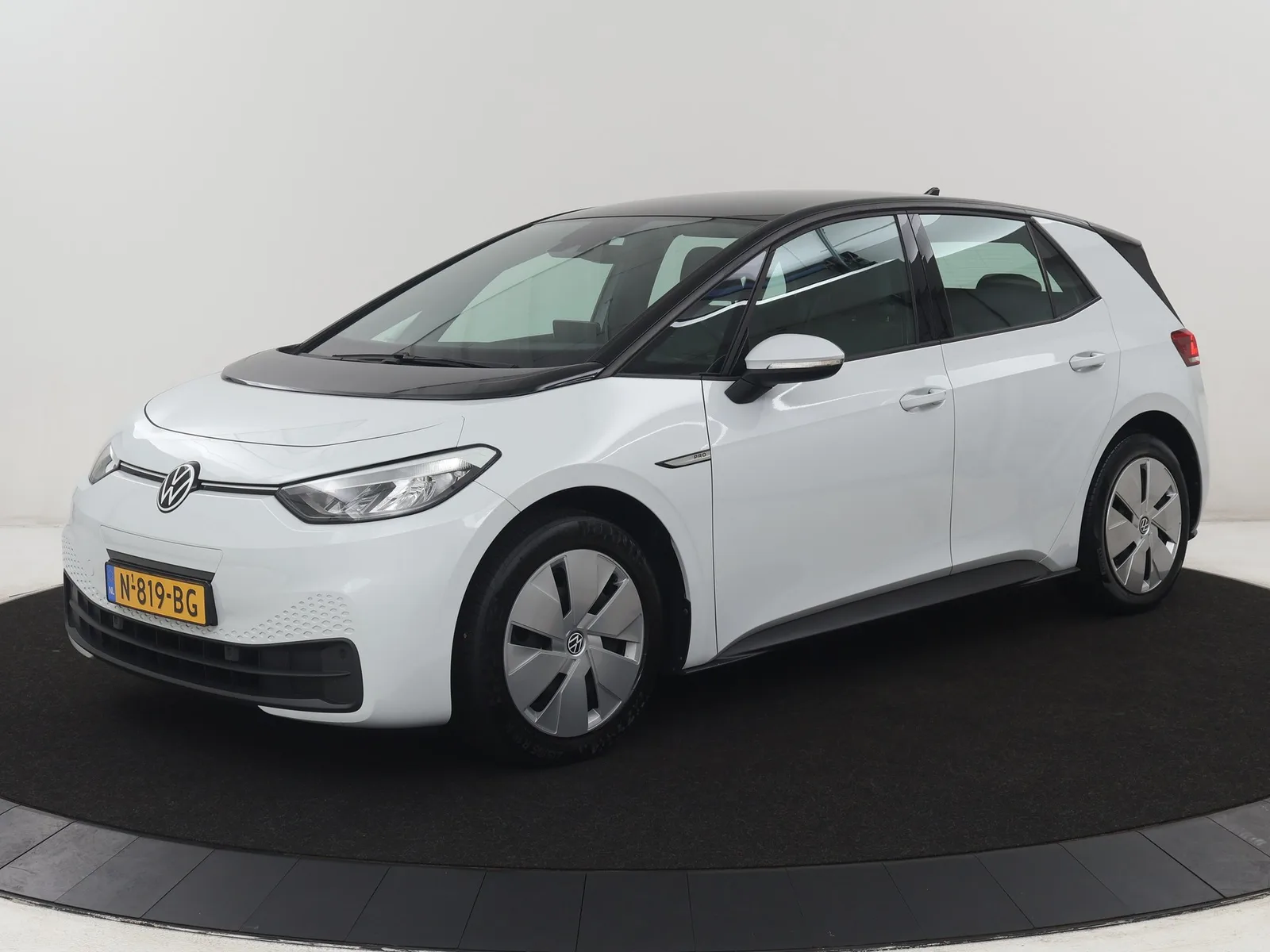 Volkswagen ID.3 (2021) — foto 1