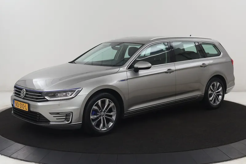 Volkswagen Passat (2016)