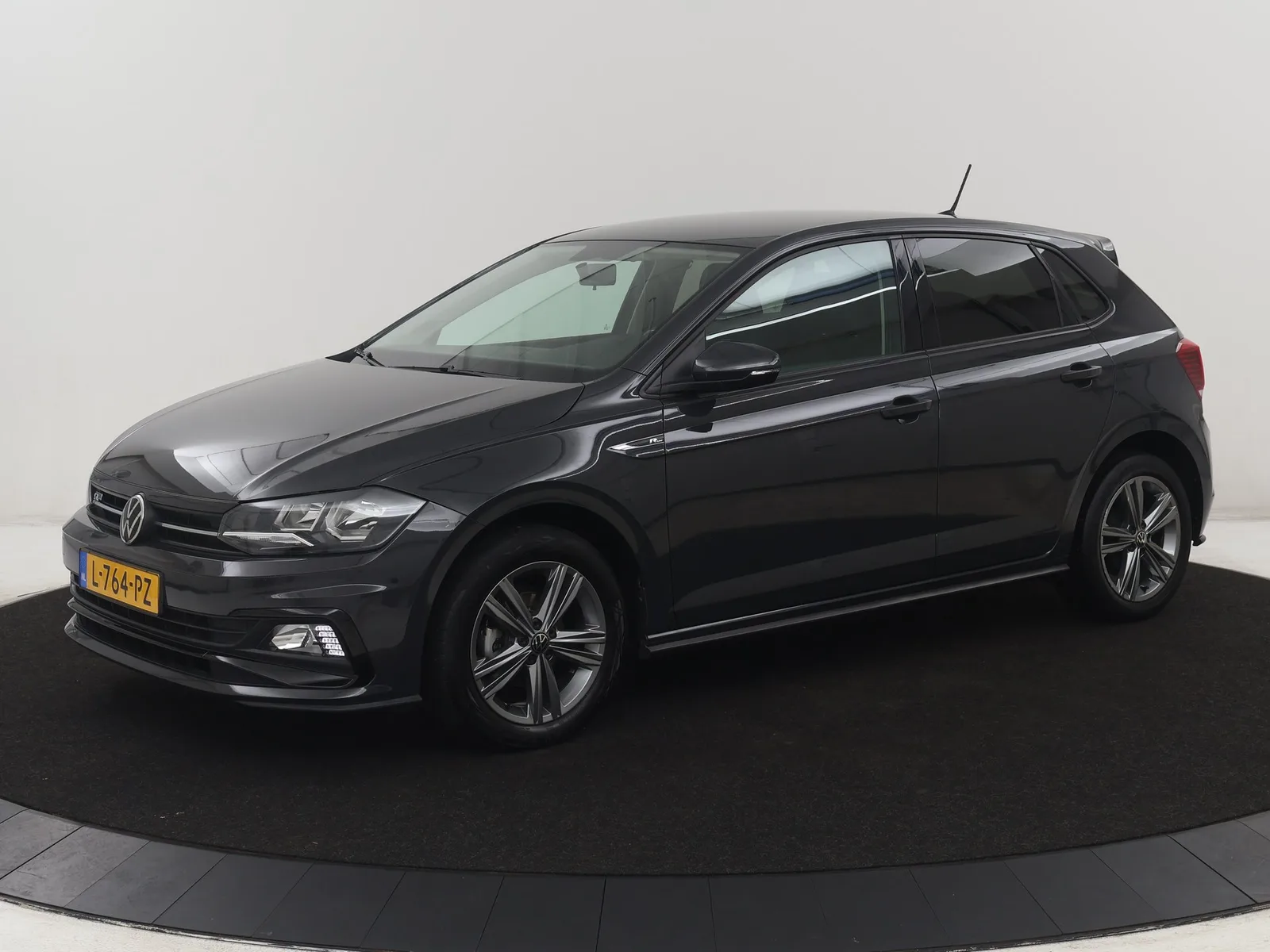Volkswagen Polo (2021) — foto 1