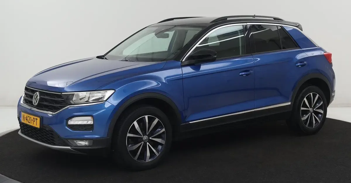 Volkswagen T-Roc (2018) — foto 1