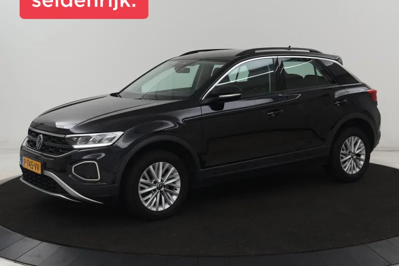 Volkswagen T-Roc (2022)