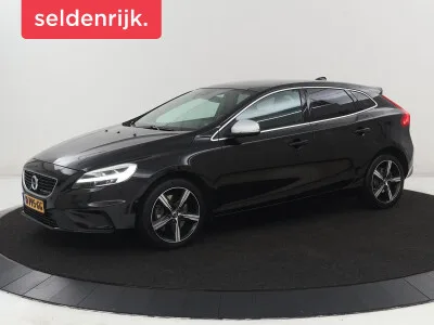 Volvo V40 (2020) — foto 1
