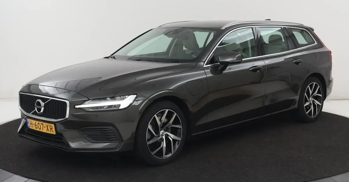 Volvo V60 (2020) — foto 1