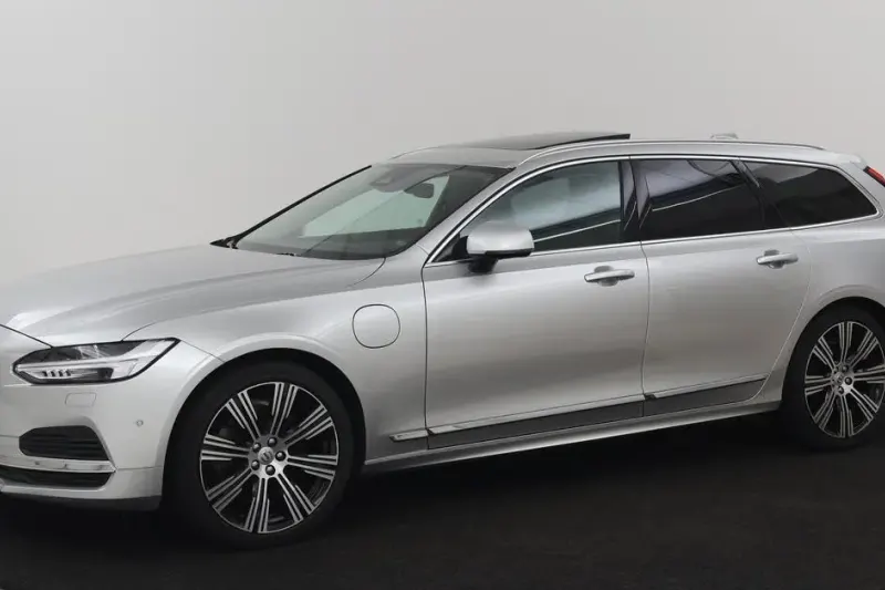Volvo V90 (2022)