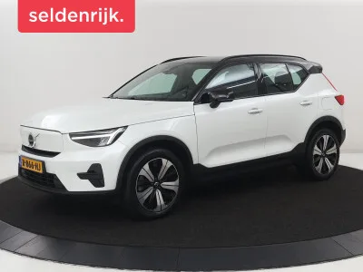 Volvo XC40 (2022) — foto 1