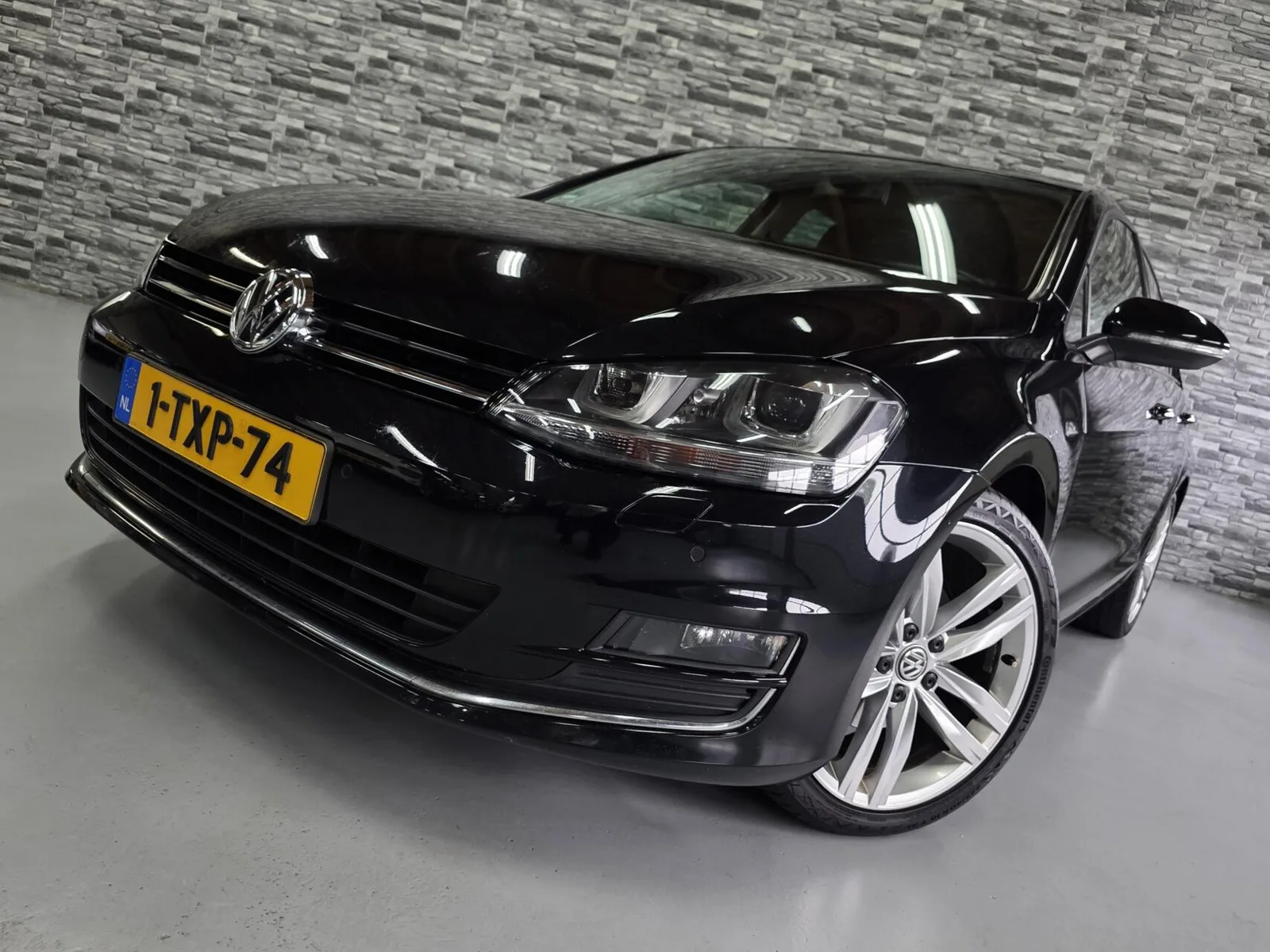 Volkswagen Golf (2014) — foto 1