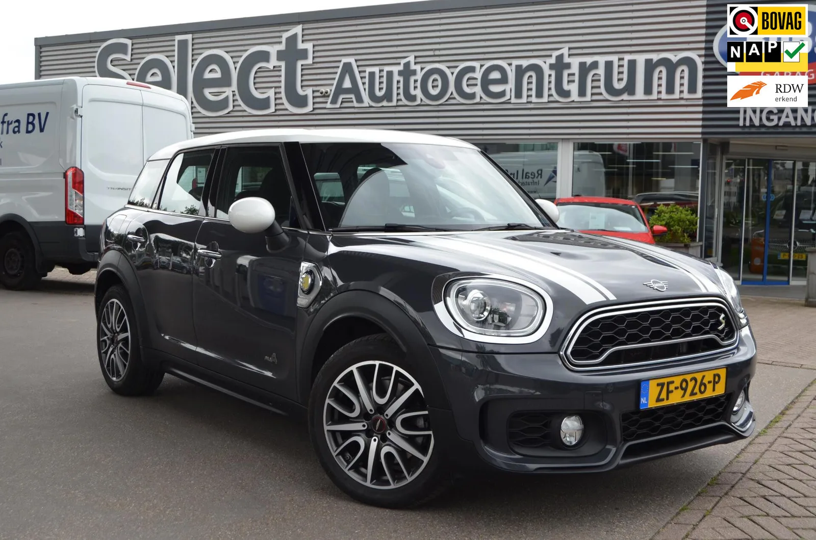 MINI Countryman (2019) — foto 1