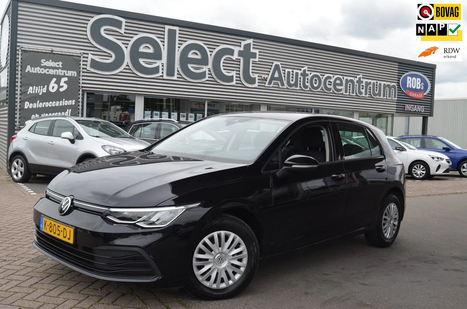 Volkswagen Golf (2020) — foto 1