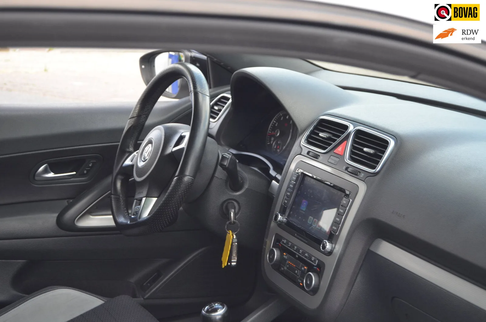 Volkswagen Scirocco (2018) — foto 1