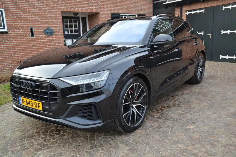 Audi Q8 (2018)
